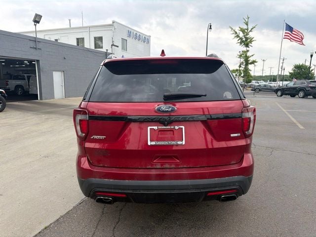 2016 Ford Explorer Sport