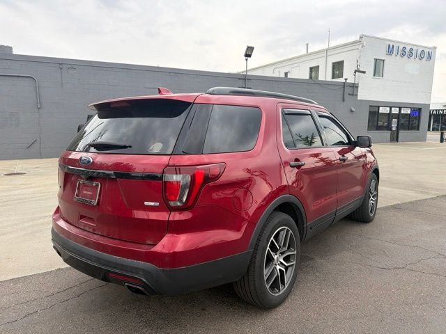 2016 Ford Explorer Sport