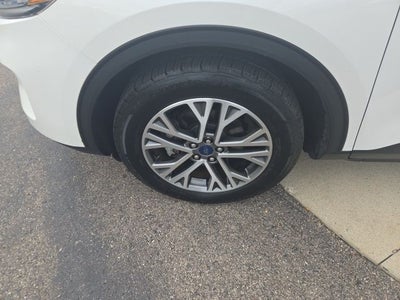 2022 Ford Escape Hybrid SEL