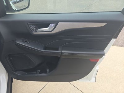 2022 Ford Escape Hybrid SEL