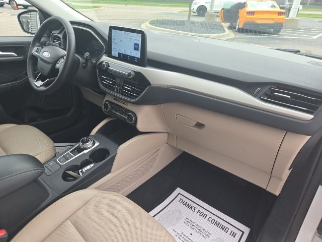 2022 Ford Escape Hybrid SEL