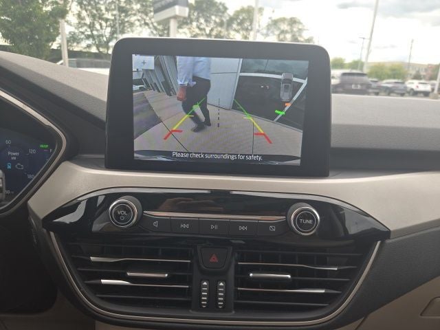 2022 Ford Escape Hybrid SEL