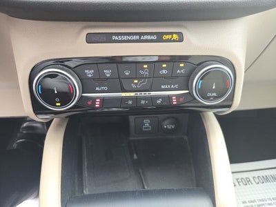 2022 Ford Escape Hybrid SEL