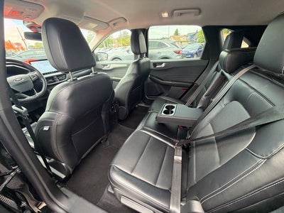 2025 Ford Escape Platinum