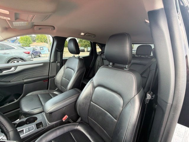 2025 Ford Escape Platinum