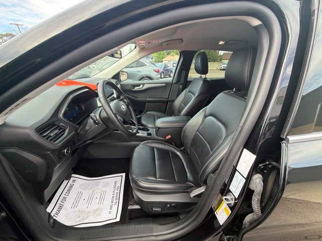 2025 Ford Escape Platinum