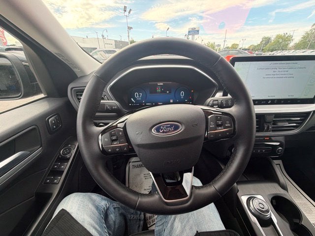 2025 Ford Escape Platinum