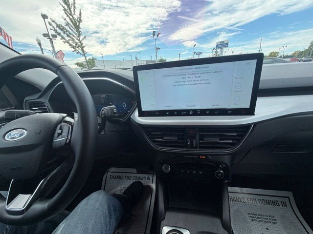 2025 Ford Escape Platinum