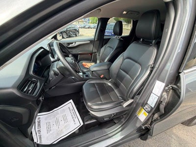2025 Ford Escape Platinum
