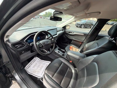 2025 Ford Escape Platinum
