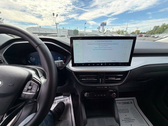 2025 Ford Escape Platinum