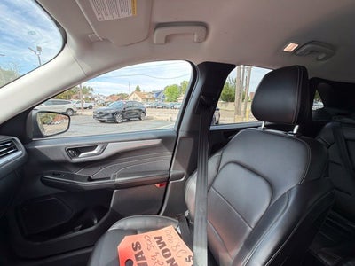 2025 Ford Escape Platinum