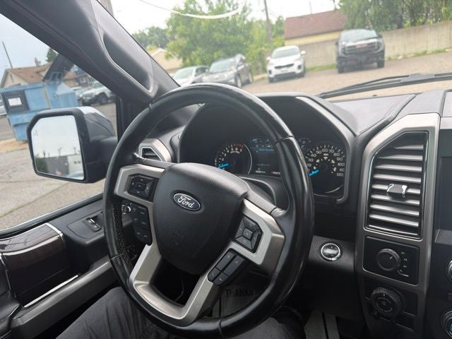 2017 Ford F-150 Platinum