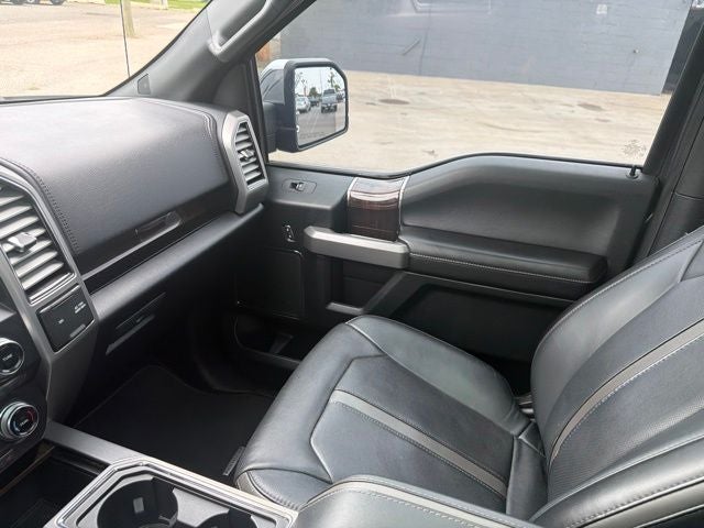2017 Ford F-150 Platinum