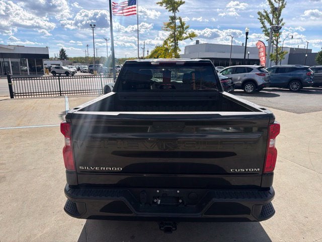 2021 Chevrolet Silverado 1500 Custom