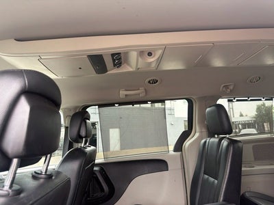 2015 Chrysler Town & Country Touring