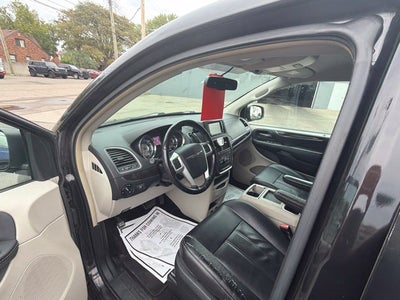 2015 Chrysler Town & Country Touring