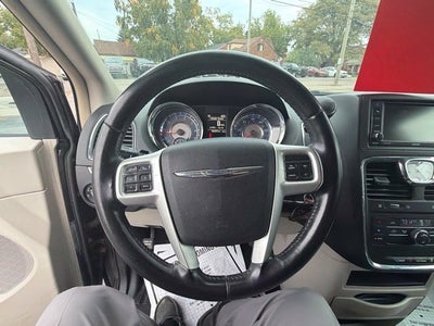 2015 Chrysler Town & Country Touring