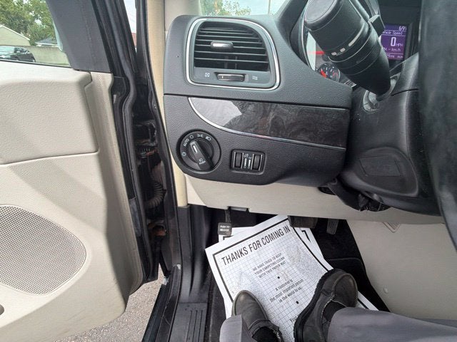 2015 Chrysler Town & Country Touring