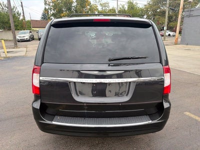2015 Chrysler Town & Country Touring
