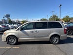 2014 Chrysler Town & Country Touring-L