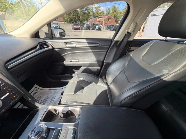 2019 Ford Fusion 33
