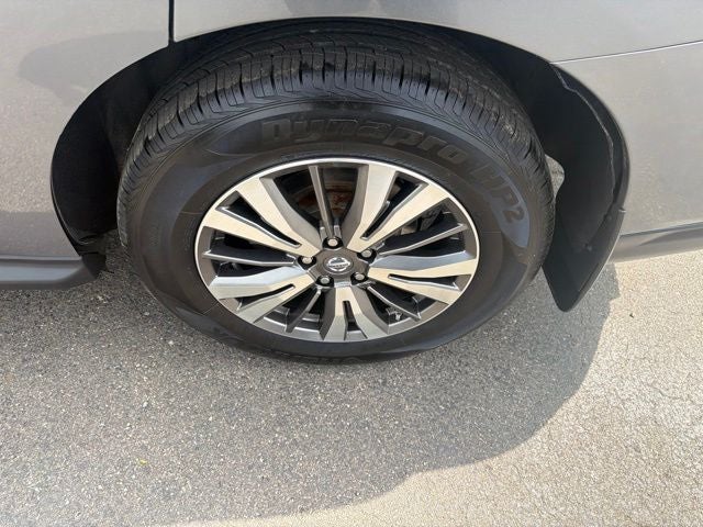2019 Nissan Pathfinder S