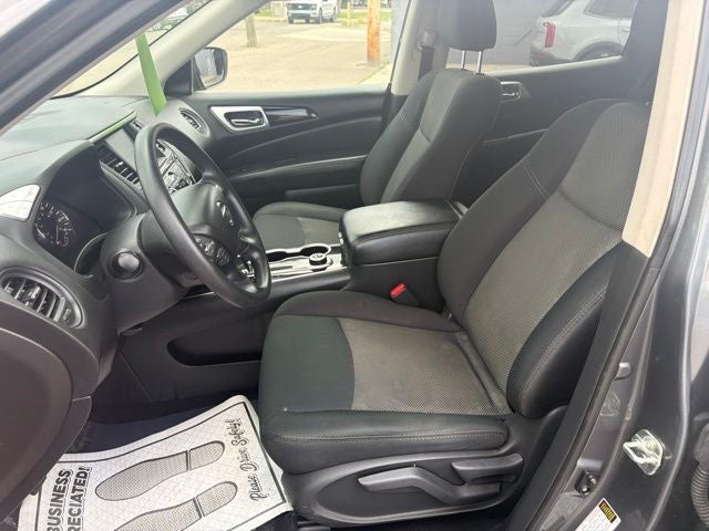 2019 Nissan Pathfinder S