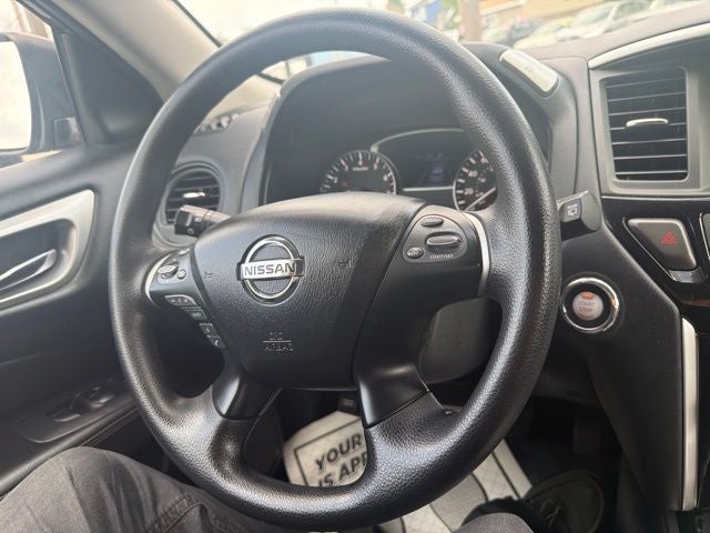2019 Nissan Pathfinder S