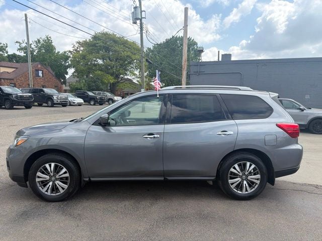 2019 Nissan Pathfinder S