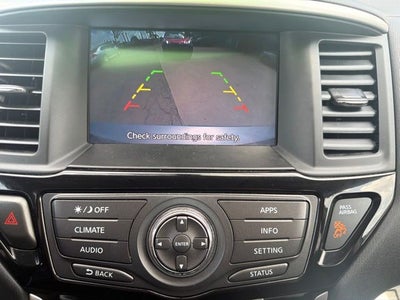 2019 Nissan Pathfinder S
