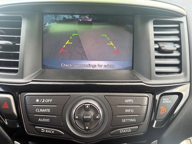 2019 Nissan Pathfinder S