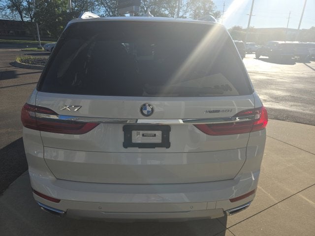 2022 BMW X7 xDrive40i