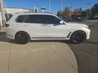 2022 BMW X7 xDrive40i