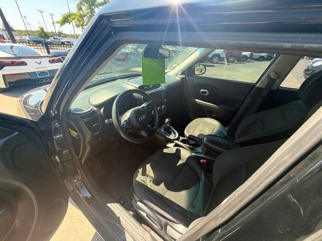 2016 Kia Soul Base