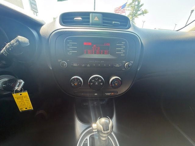 2016 Kia Soul Base