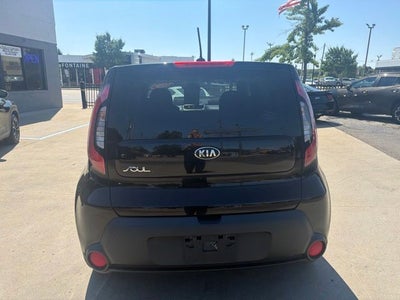 2016 Kia Soul Base