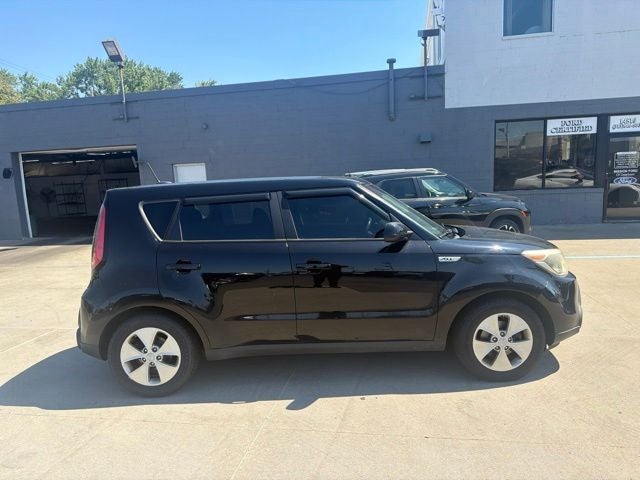 2016 Kia Soul Base